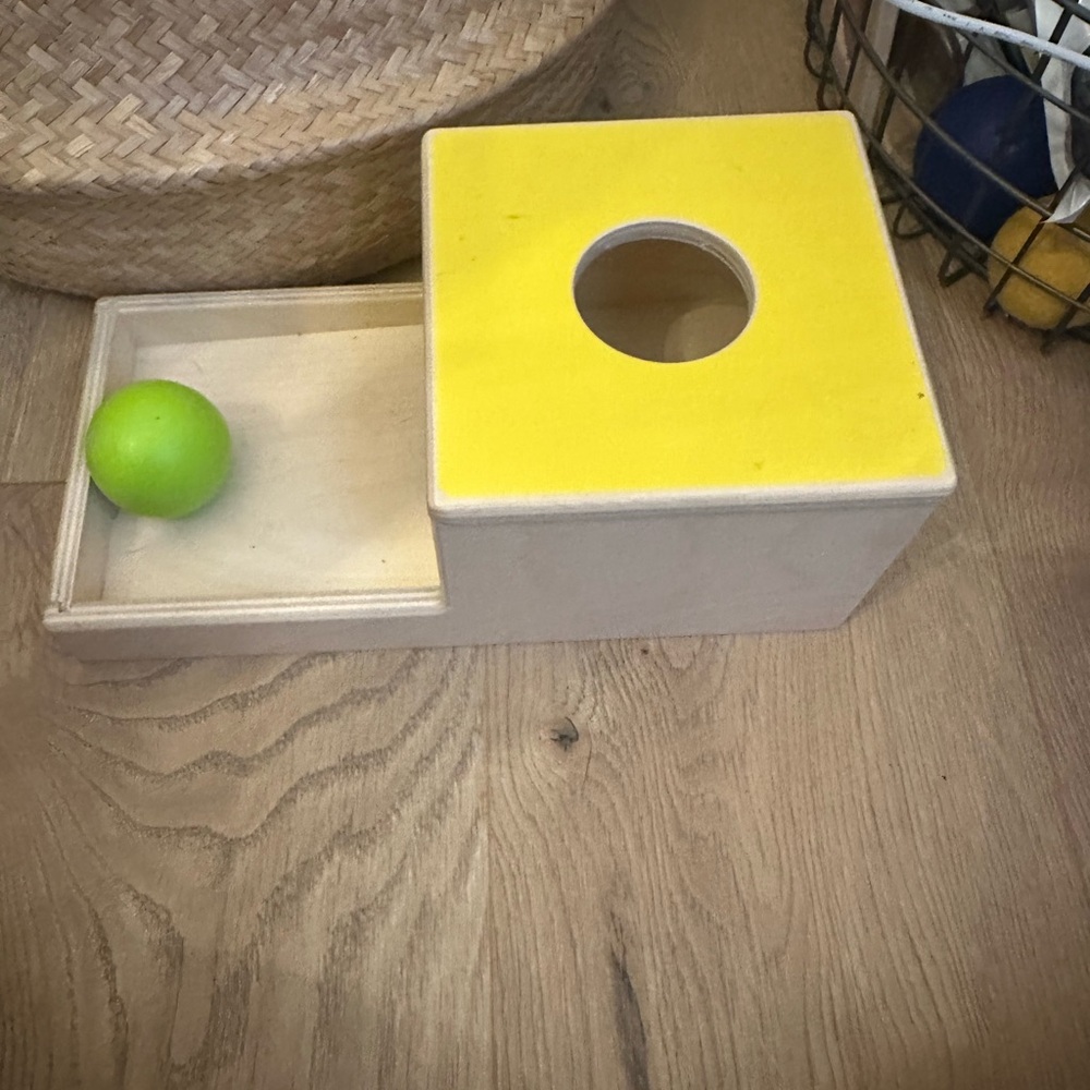 Lovery Montessori toy